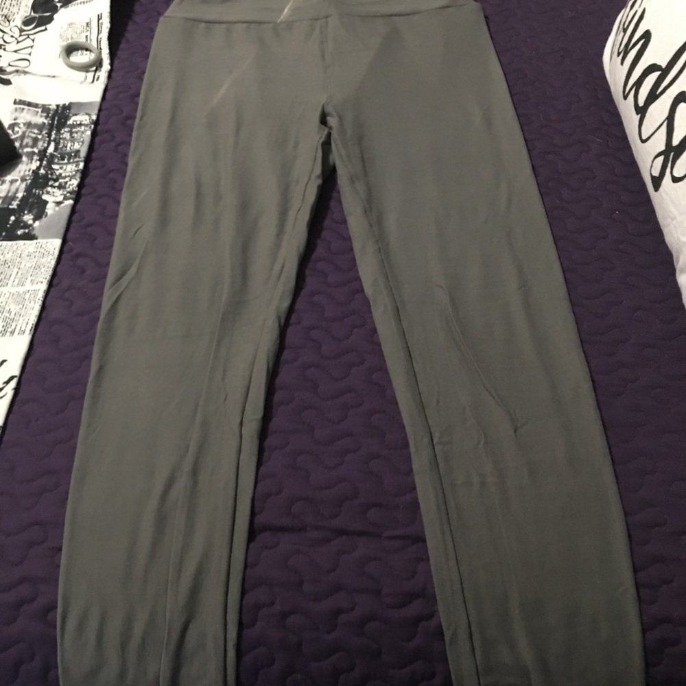 Lula roe leggings
